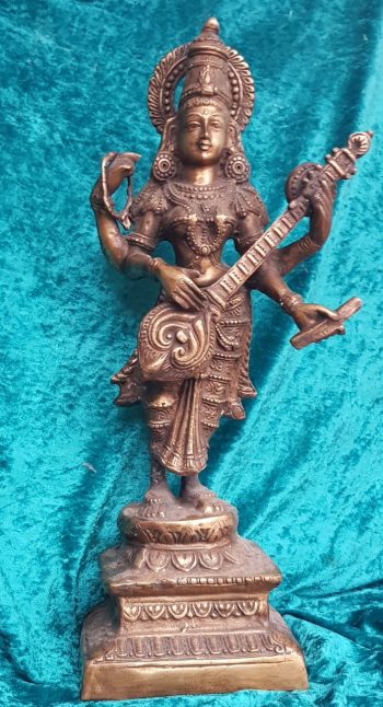 Sarasvati stehend, Messing, 53cm, 7kg